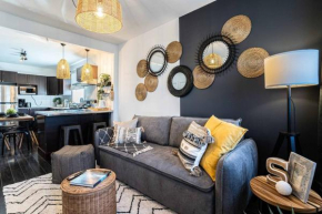 Boho Chic Retreat, 15-minute to DT & Free Parking